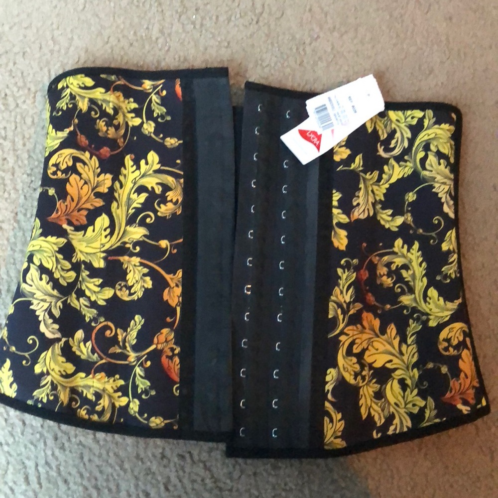 Waist trainer - Picture 4 of 4